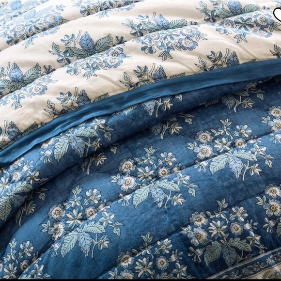 NWT Pottery Barn Regan Blockprint Blue Reversible Full/Queen Quilt AND 2 Shams - Picture 7 of 11
